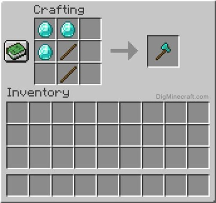 How to make a diamond axe in minecraft