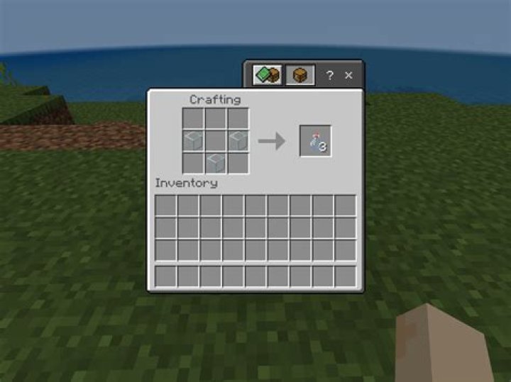 How to make a water bottle in minecraft